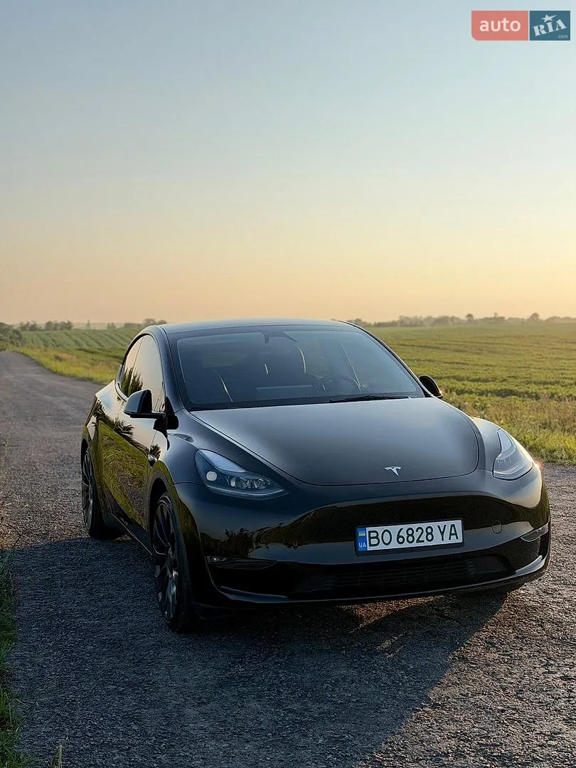 2023 Tesla Model Y - мініатюра 3