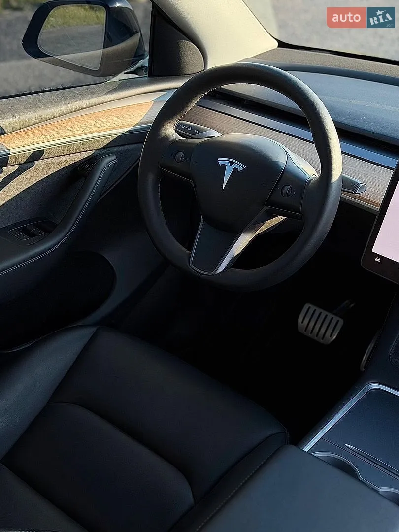 2023 Tesla Model Y - мініатюра 17
