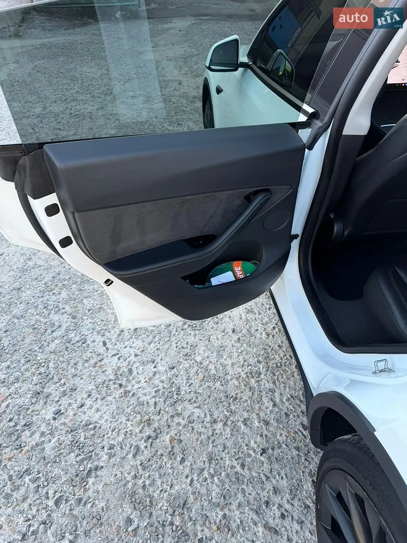 2020 Tesla Model Y - мініатюра 28