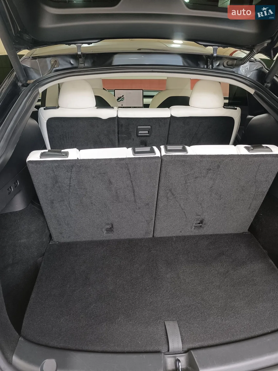 2023 Tesla Model Y - мініатюра 18