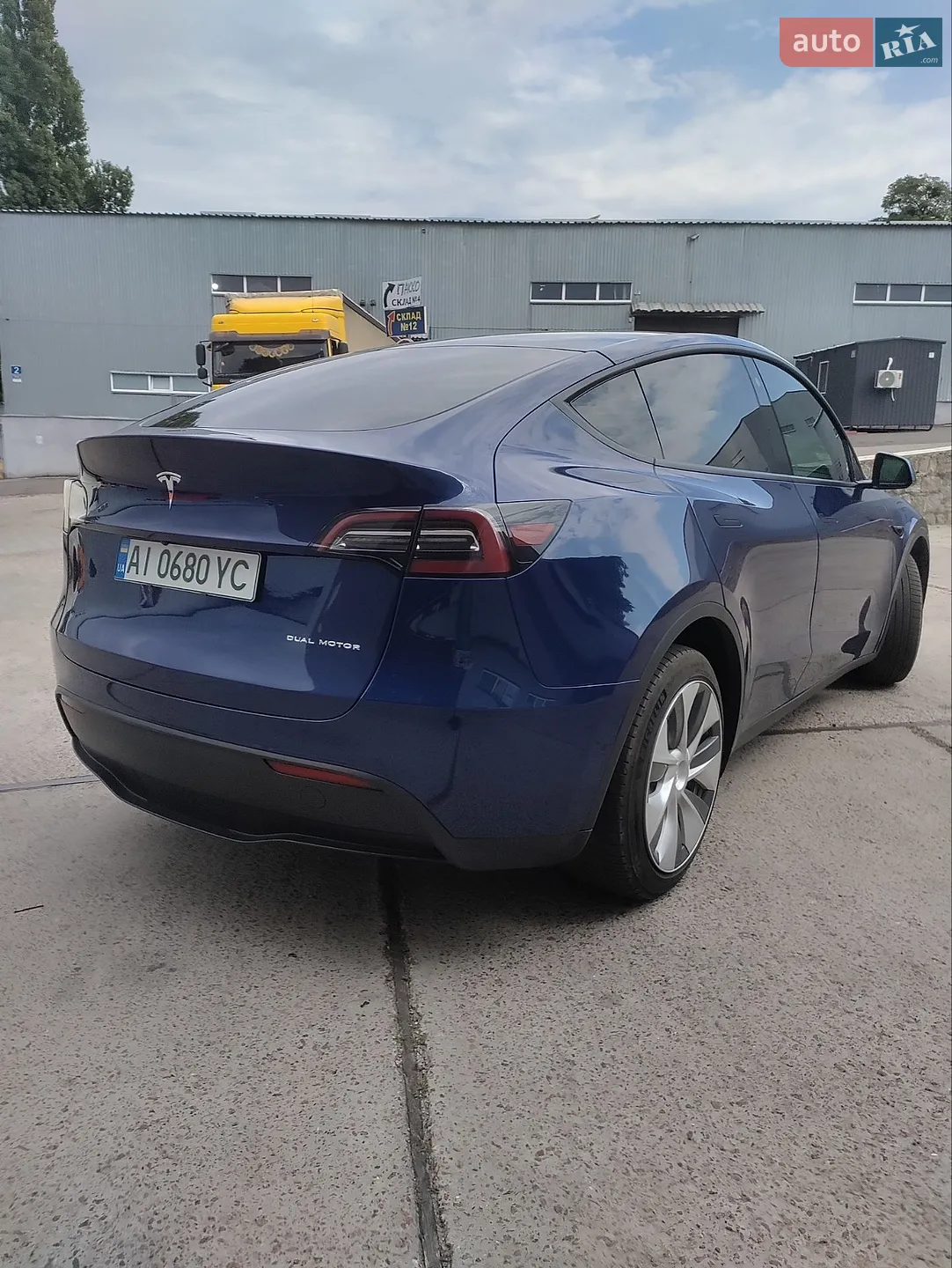 2021 Tesla Model Y - мініатюра 4