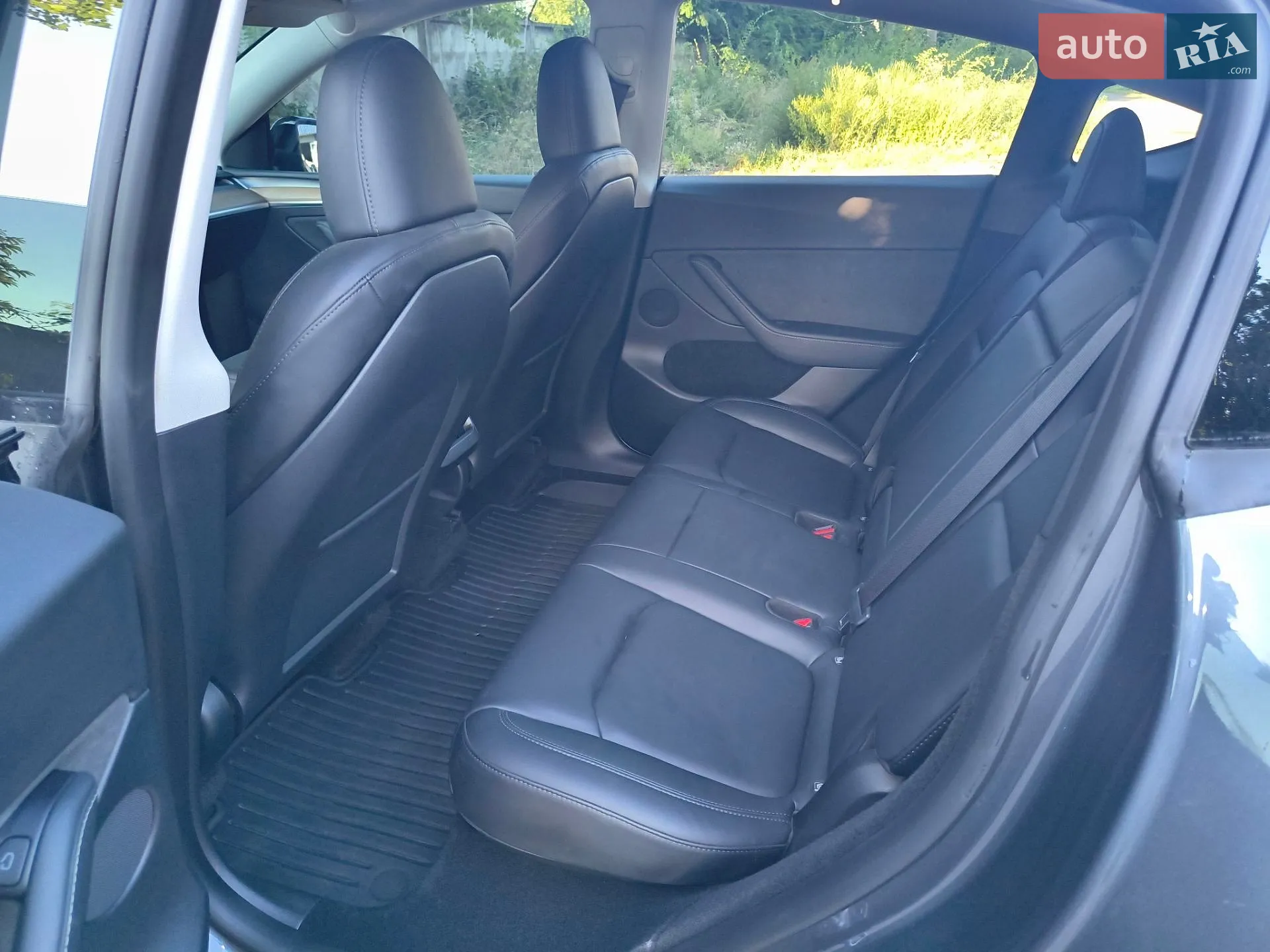 2023 Tesla Model Y - мініатюра 11