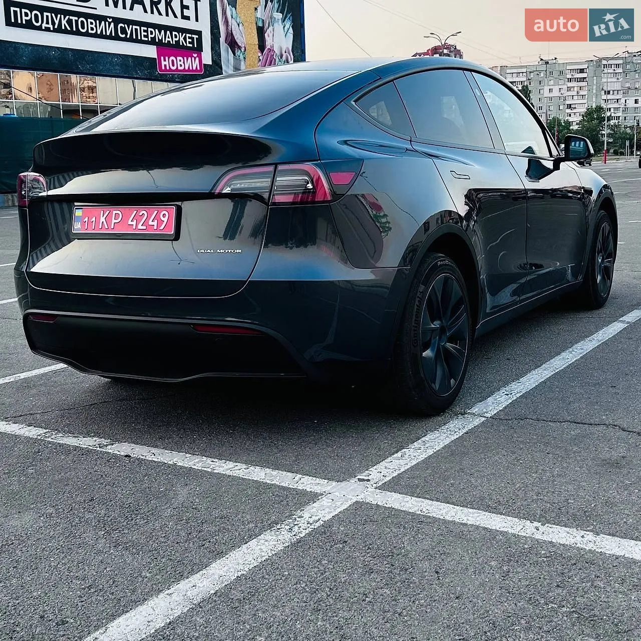 2024 Tesla Model Y - мініатюра 10