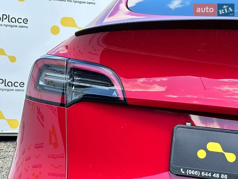 Внедорожник / Кроссовер Tesla Model Y 2023 в Луцке