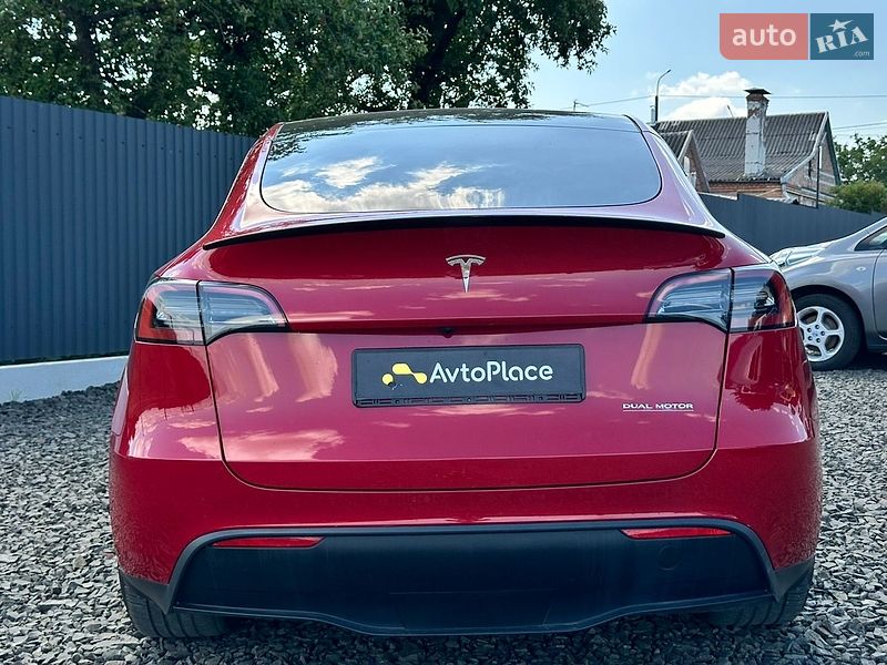 Внедорожник / Кроссовер Tesla Model Y 2023 в Луцке