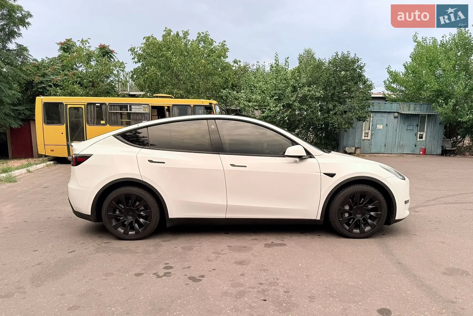 2021 Tesla Model Y - мініатюра 4