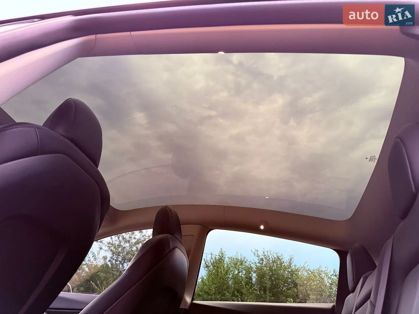 2021 Tesla Model Y - мініатюра 23