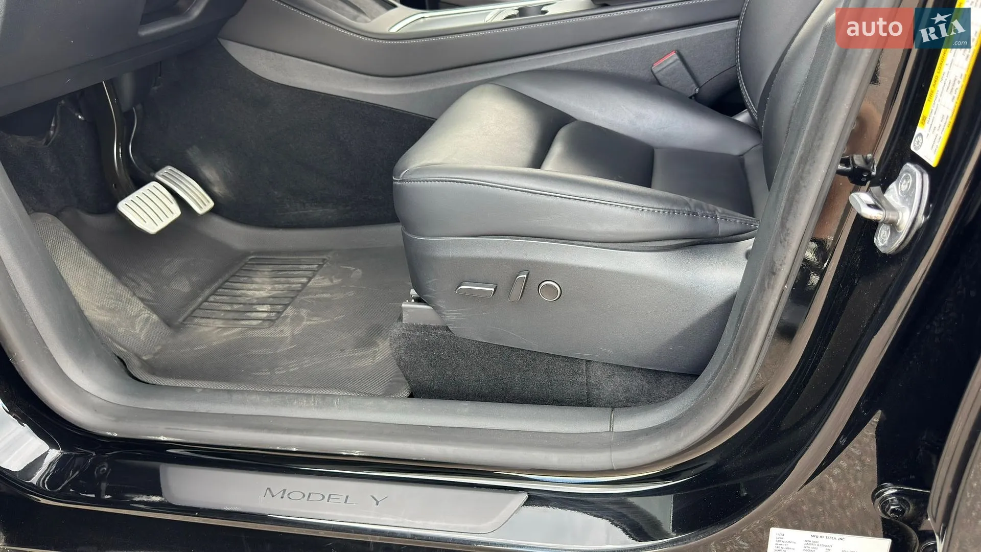 2023 Tesla Model Y - мініатюра 19