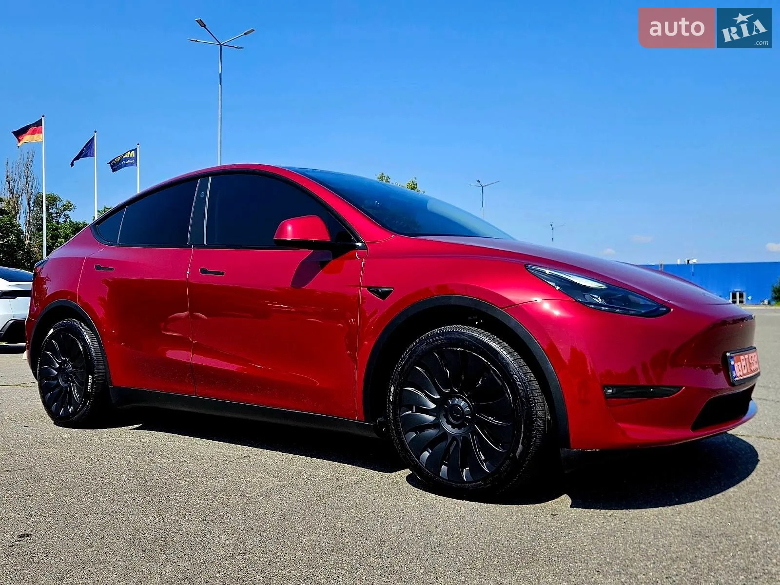 2024 Tesla Model Y - мініатюра 21
