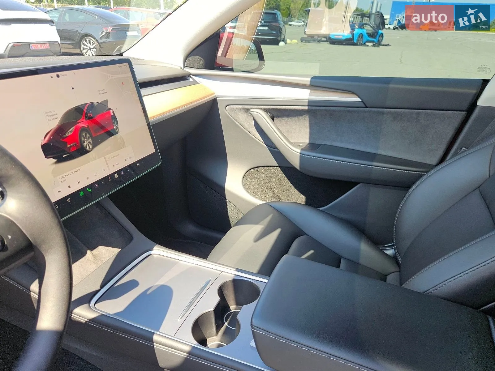2024 Tesla Model Y - мініатюра 28