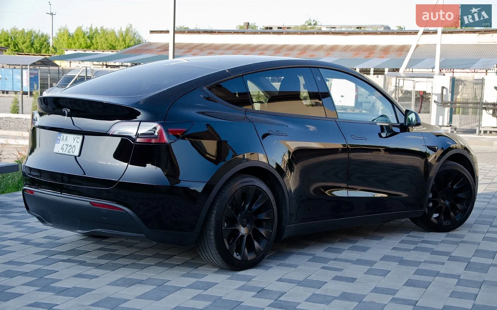 2022 Tesla Model Y - мініатюра 10