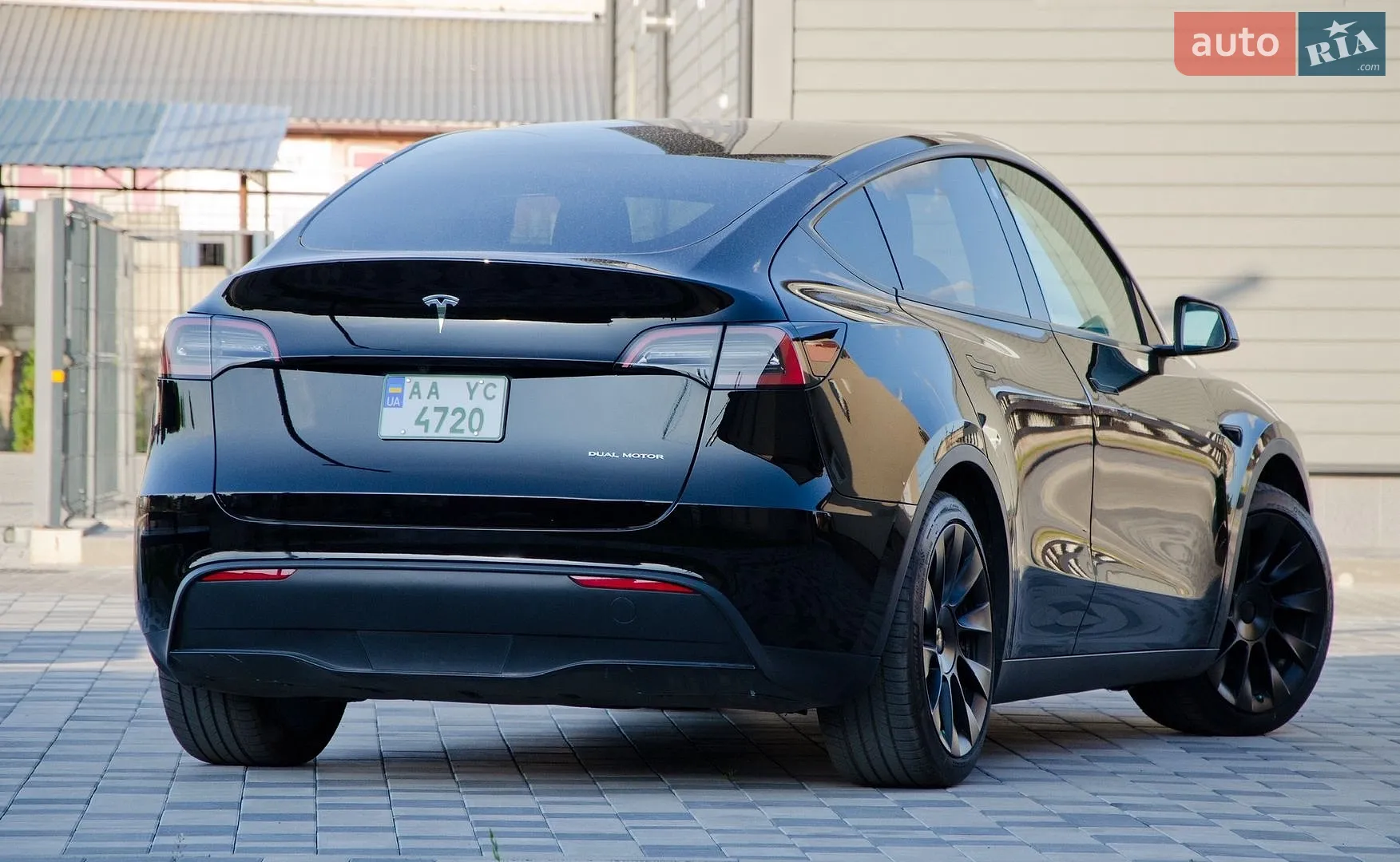 2022 Tesla Model Y - мініатюра 11