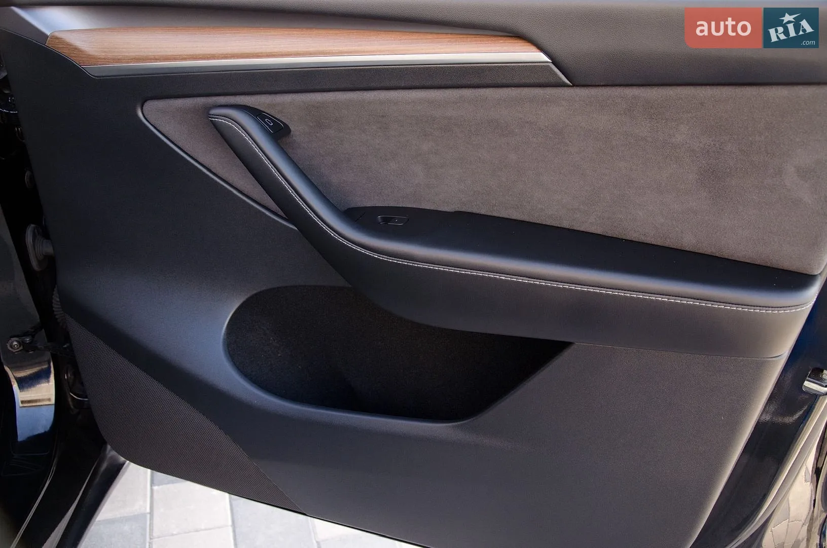 2022 Tesla Model Y - мініатюра 29