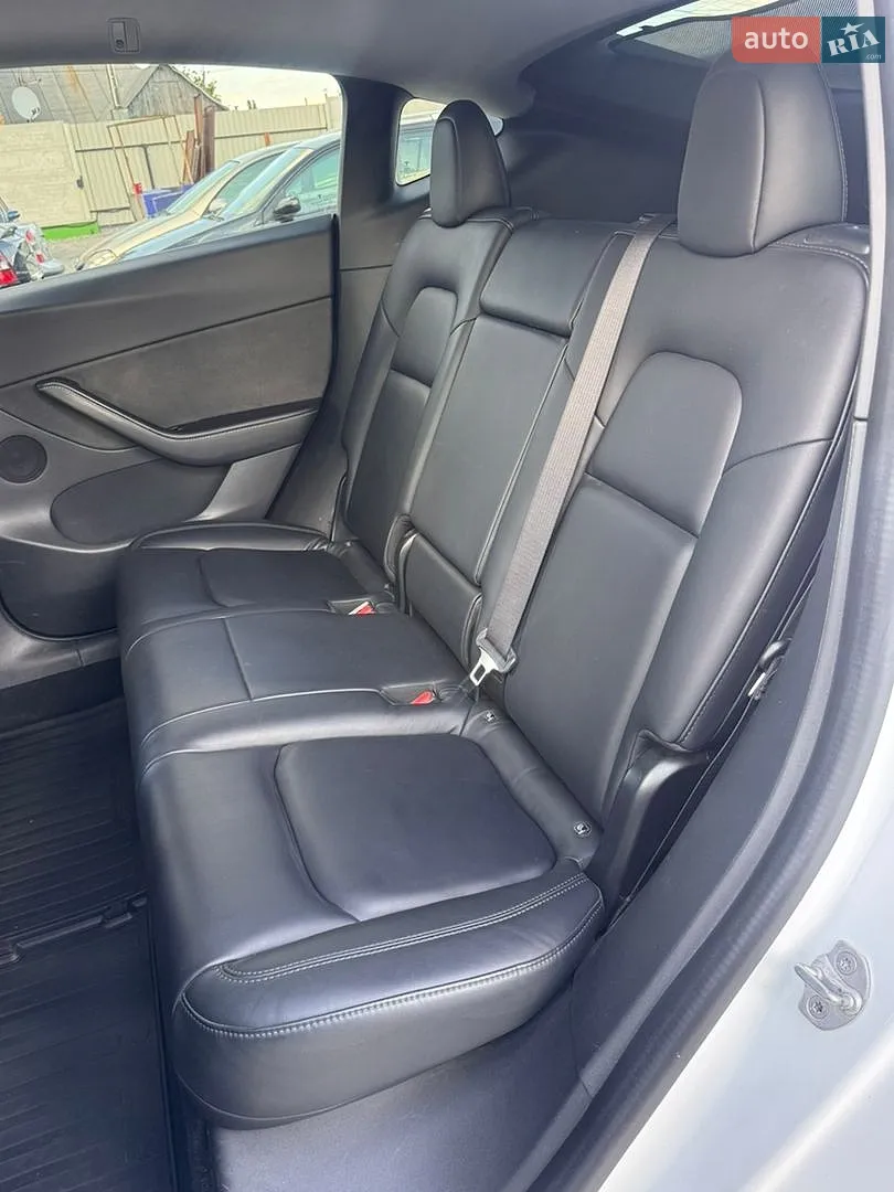 2020 Tesla Model Y - мініатюра 11