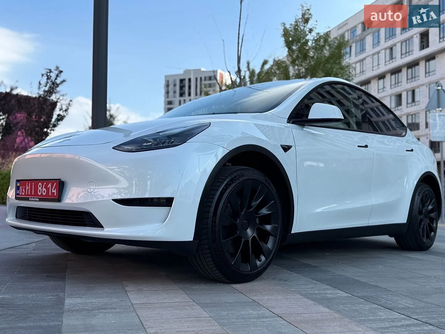 2024 Tesla Model Y - мініатюра 22