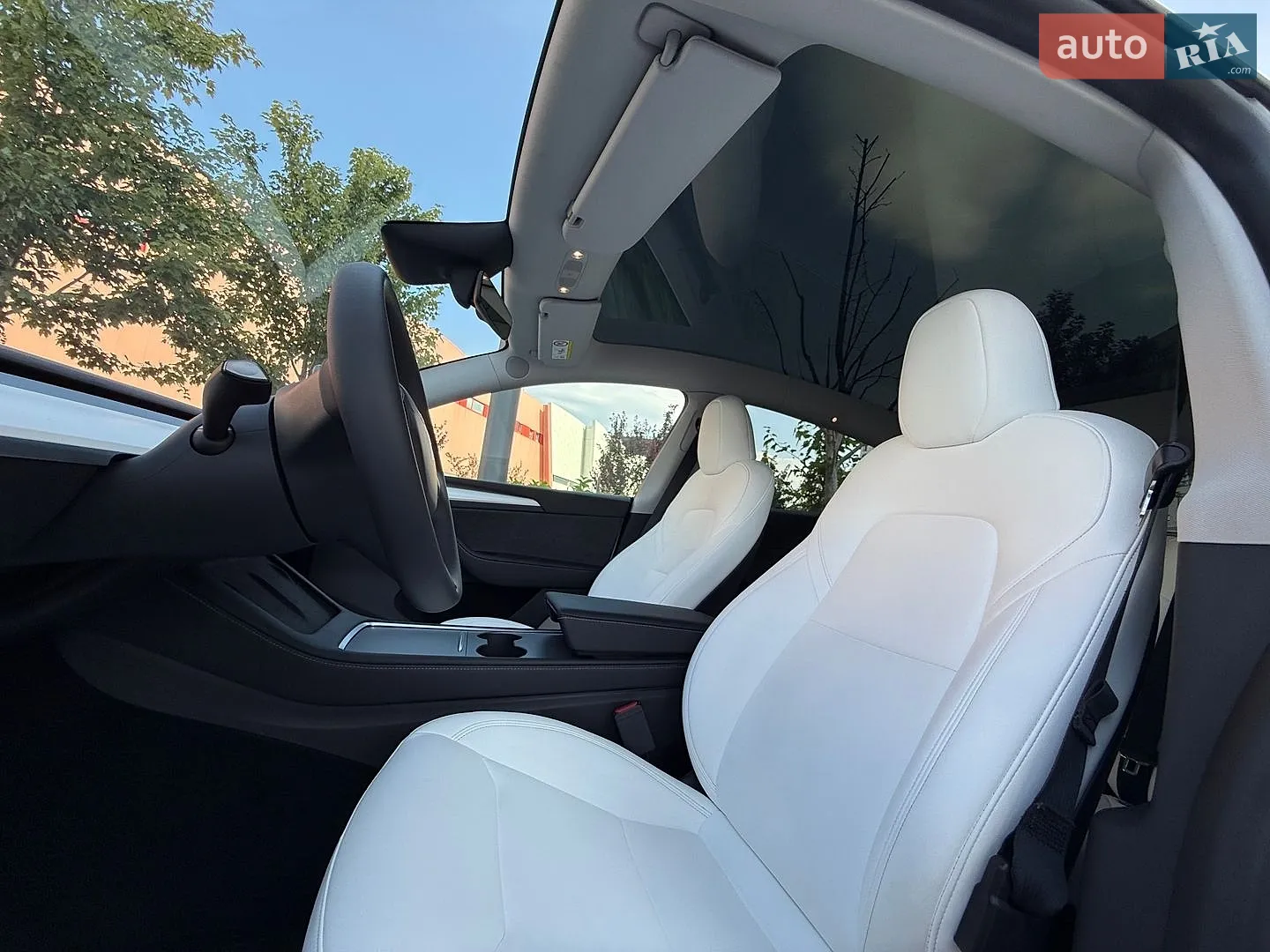 2024 Tesla Model Y - мініатюра 26