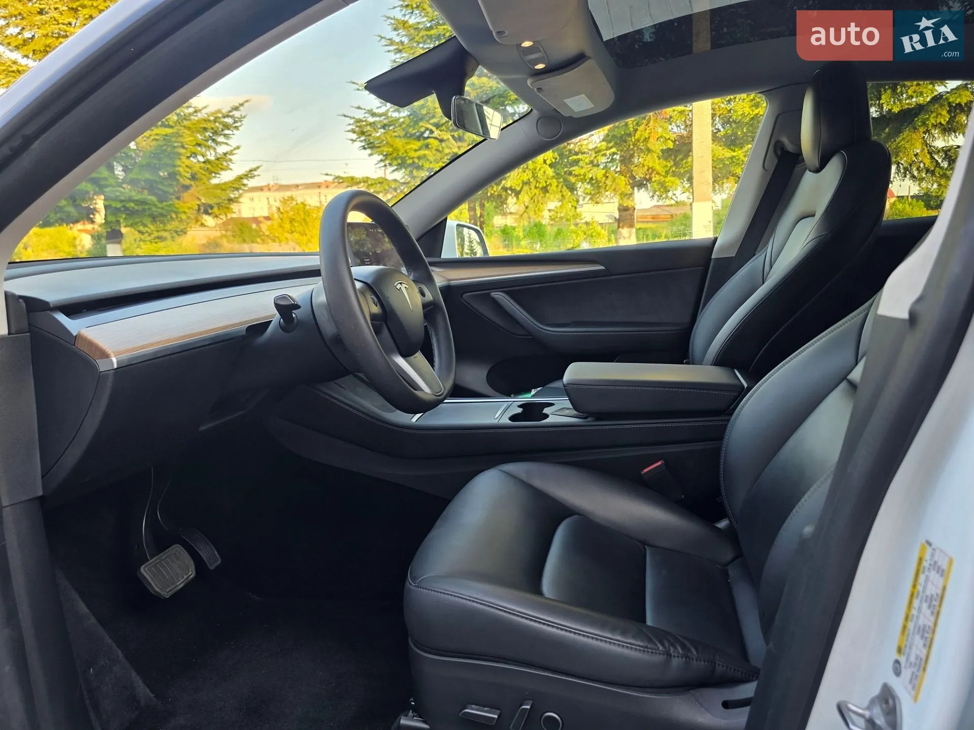 2021 Tesla Model Y - мініатюра 23
