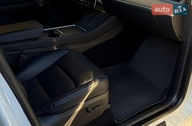 Внедорожник / Кроссовер Tesla Model Y 2023 в Днепре