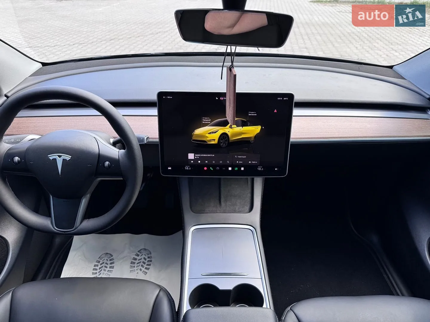 2024 Tesla Model Y - мініатюра 26