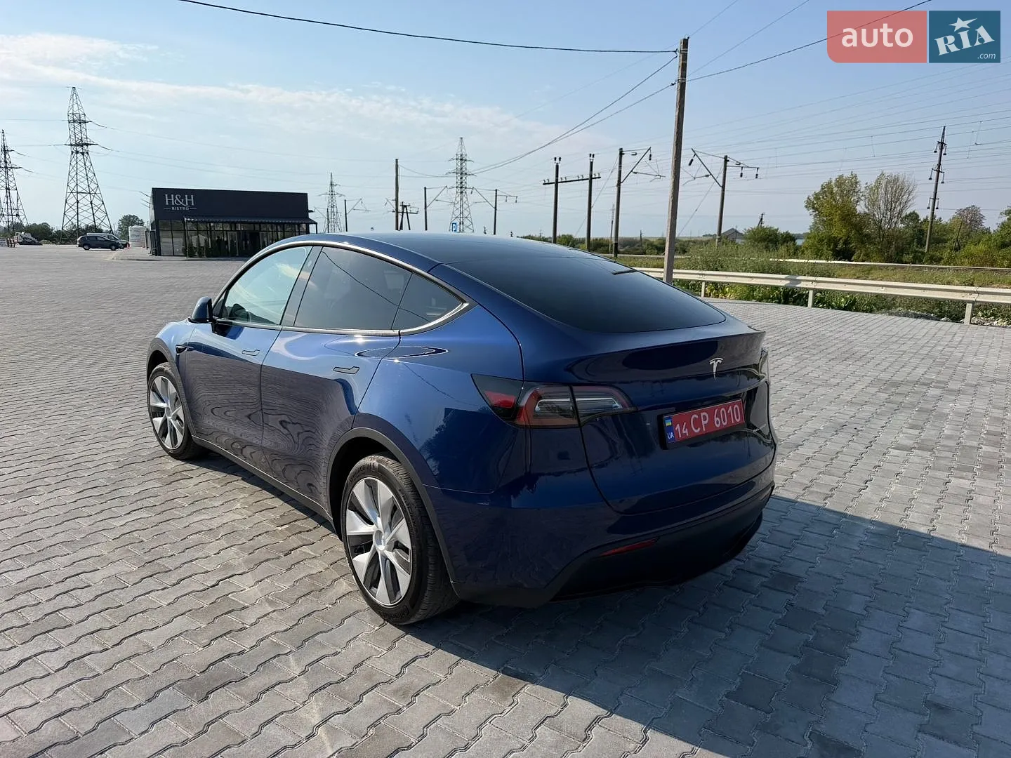 2023 Tesla Model Y - мініатюра 8