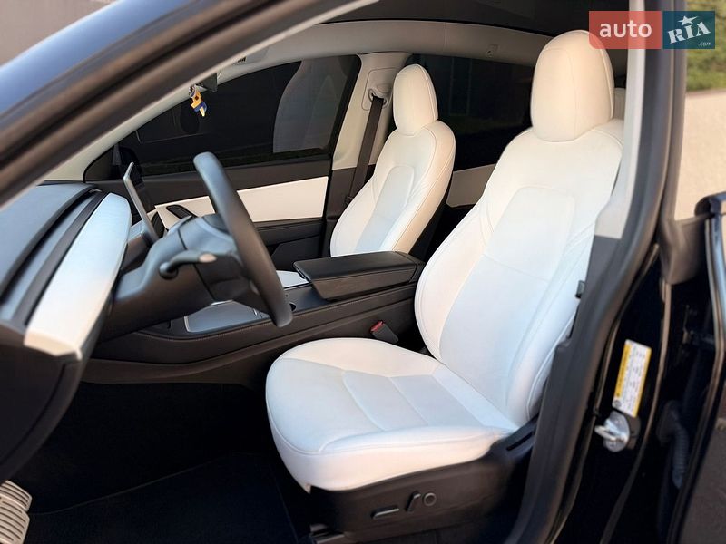 Позашляховик / Кросовер Tesla Model Y 2022 в Харкові