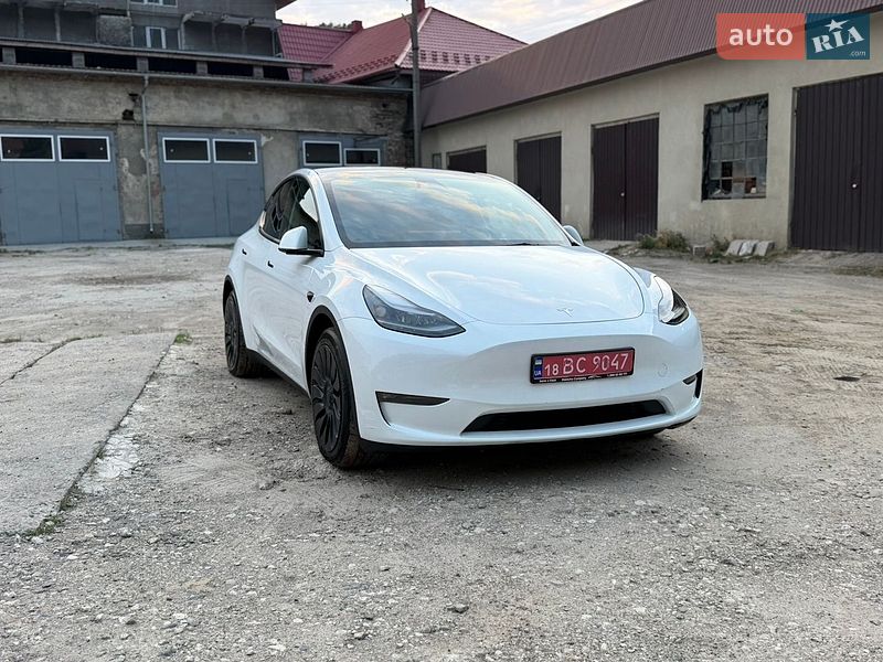 Внедорожник / Кроссовер Tesla Model Y 2023 в Кременце