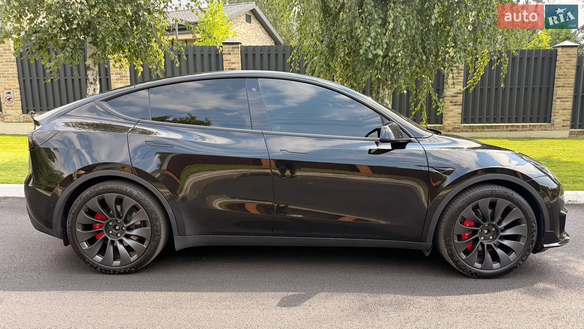 2020 Tesla Model Y - мініатюра 21