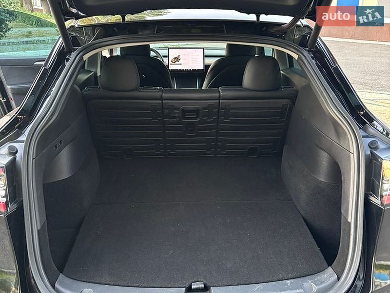 Позашляховик / Кросовер Tesla Model Y 2020 в Дніпрі