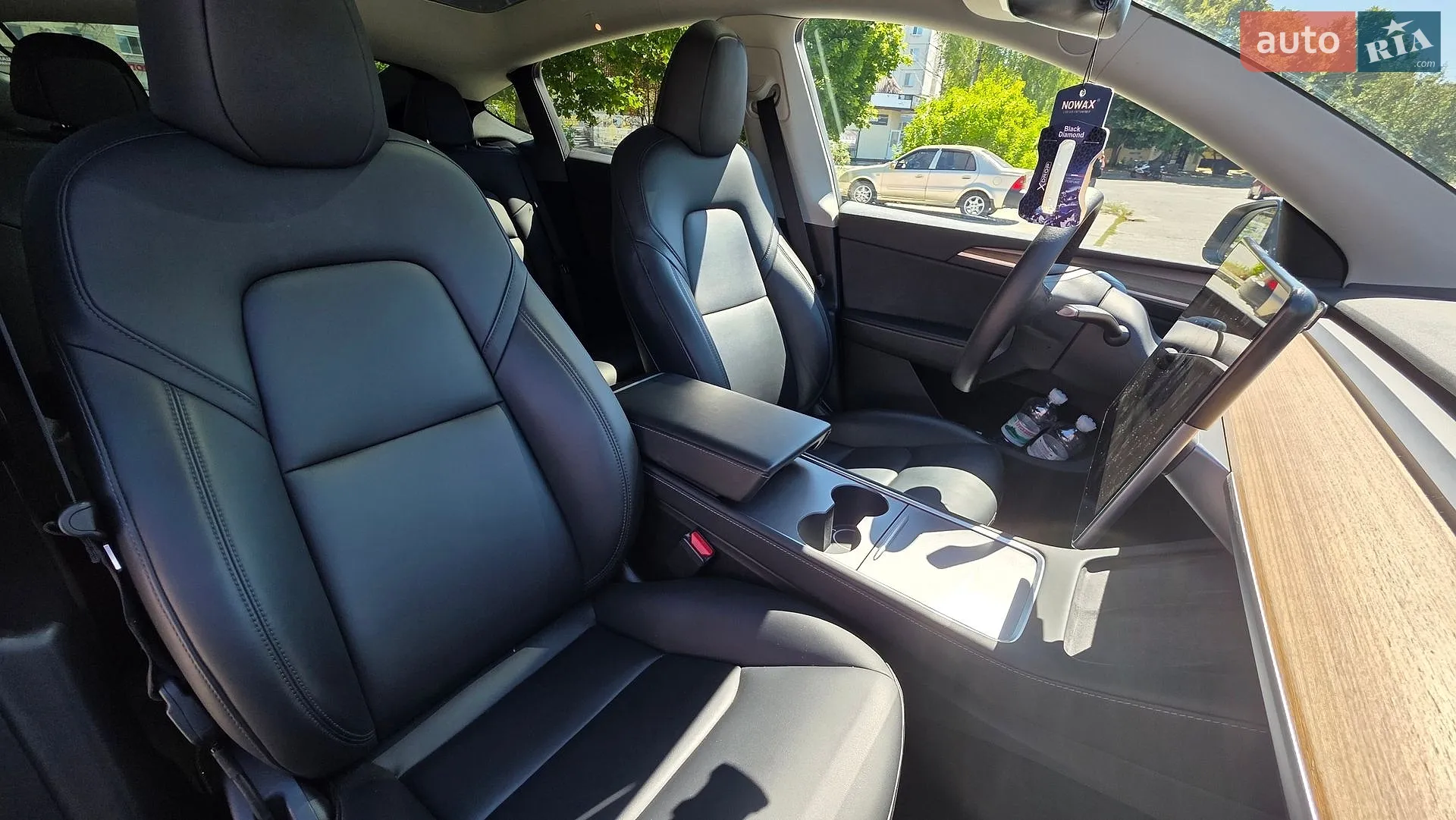 2022 Tesla Model Y - мініатюра 6