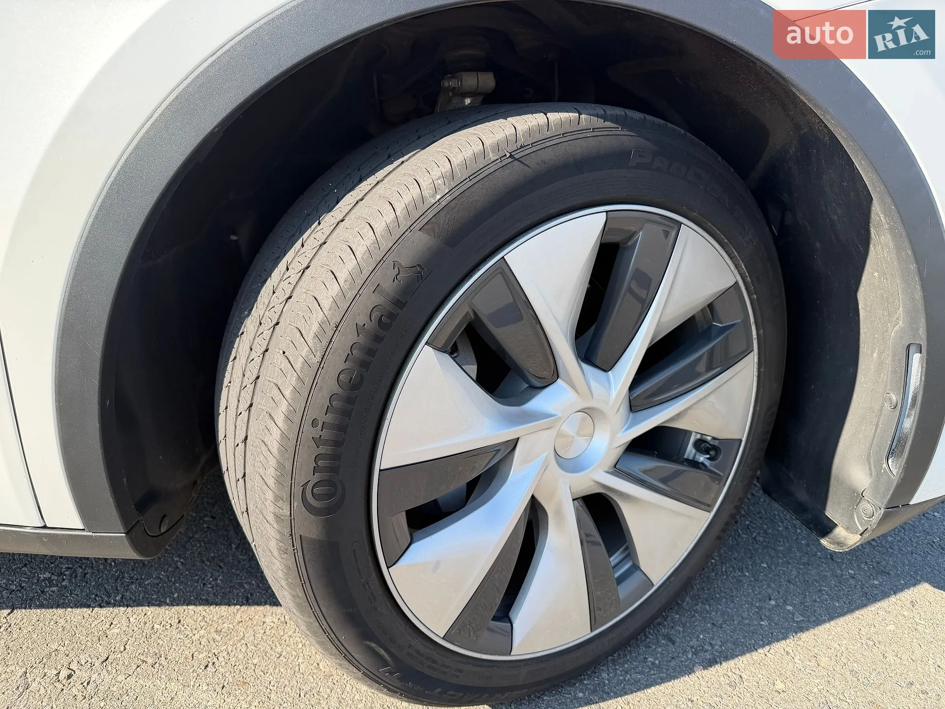 2020 Tesla Model Y - мініатюра 5
