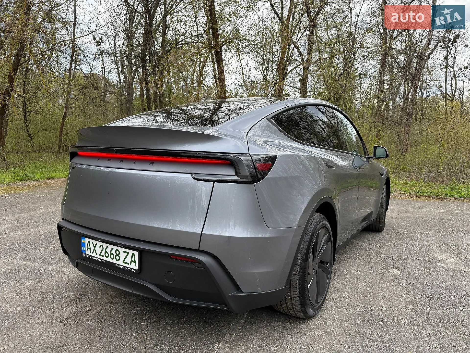 2025 Tesla Model Y - мініатюра 6