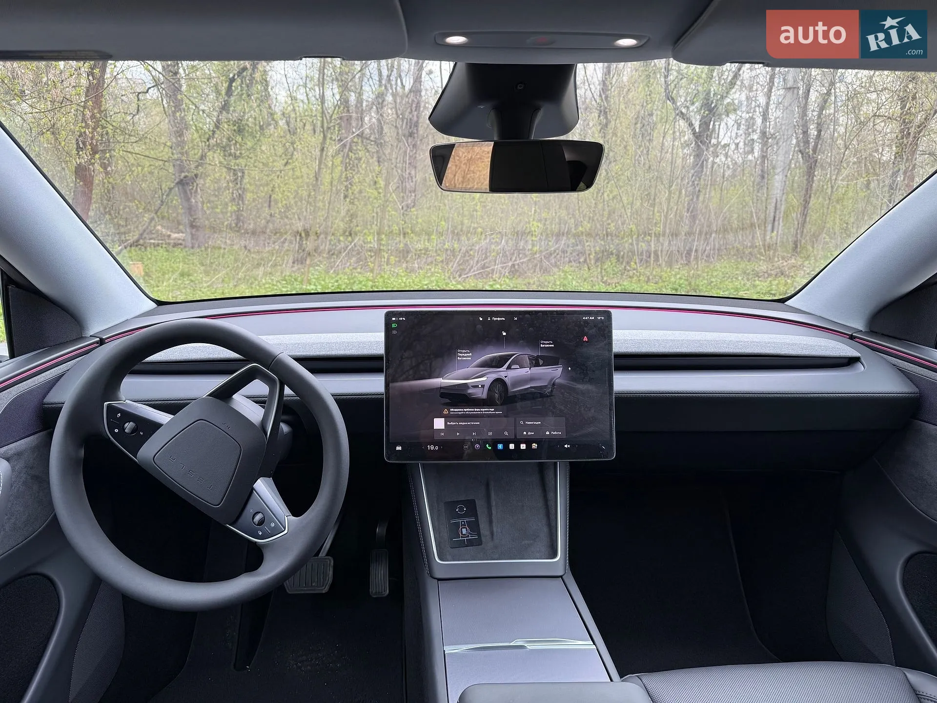 2025 Tesla Model Y - мініатюра 25