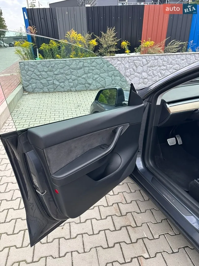 2022 Tesla Model Y - мініатюра 26