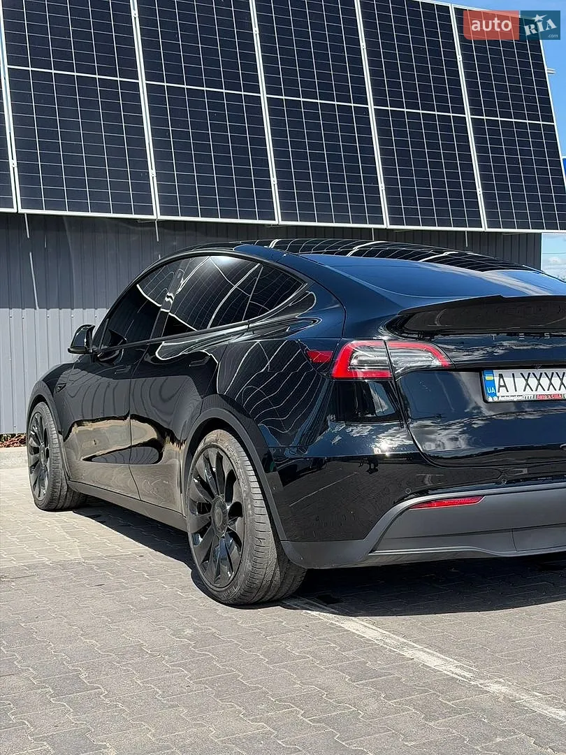 2021 Tesla Model Y - мініатюра 8