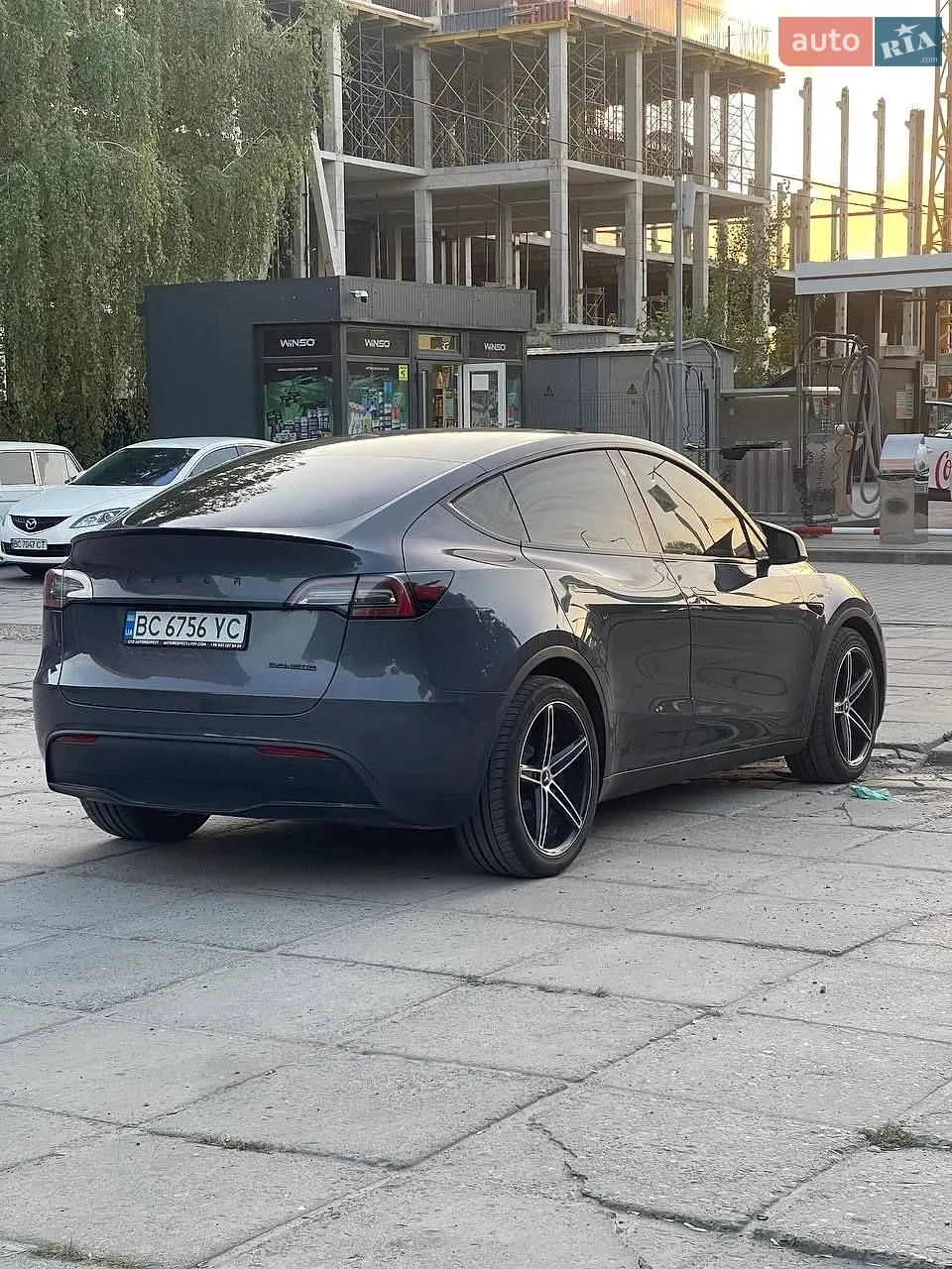 2023 Tesla Model Y - мініатюра 4