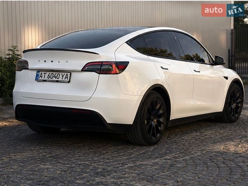 Позашляховик / Кросовер Tesla Model Y 2020 в Мукачевому фото 9 Позашляховик / Кросовер Tesla Model Y 2020 в Мукачевому