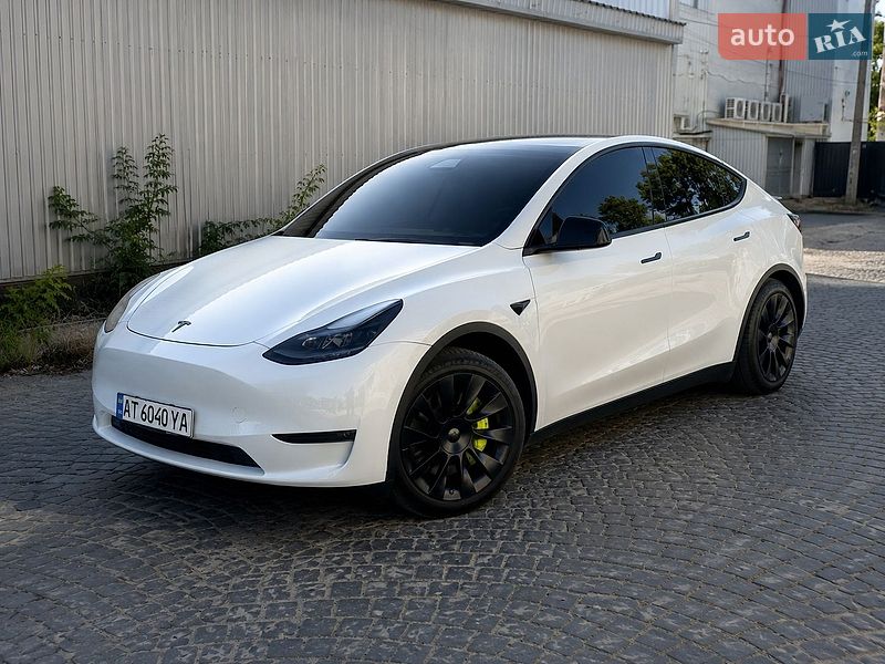 Позашляховик / Кросовер Tesla Model Y 2020 в Мукачевому фото Позашляховик / Кросовер Tesla Model Y 2020 в Мукачевому
