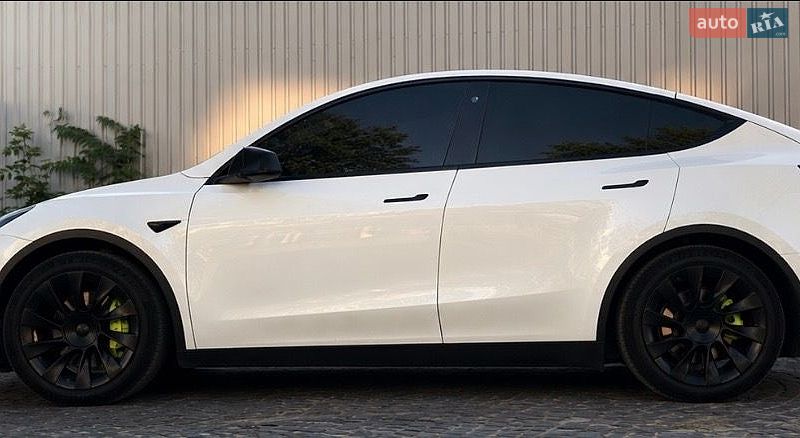 Позашляховик / Кросовер Tesla Model Y 2020 в Мукачевому фото 11 Позашляховик / Кросовер Tesla Model Y 2020 в Мукачевому