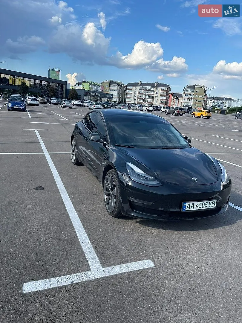 2022 Tesla Model Y - мініатюра 2