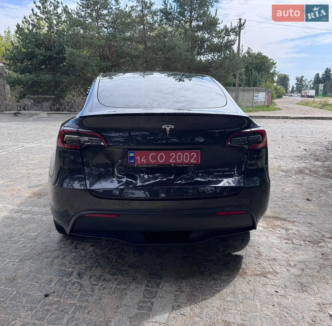 2024 Tesla Model Y - мініатюра 8