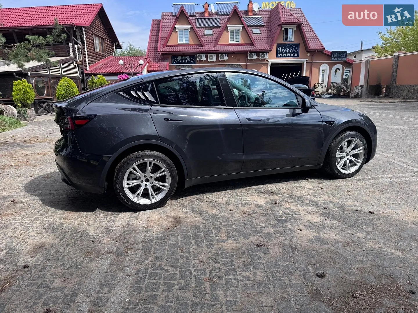 2024 Tesla Model Y - мініатюра 7