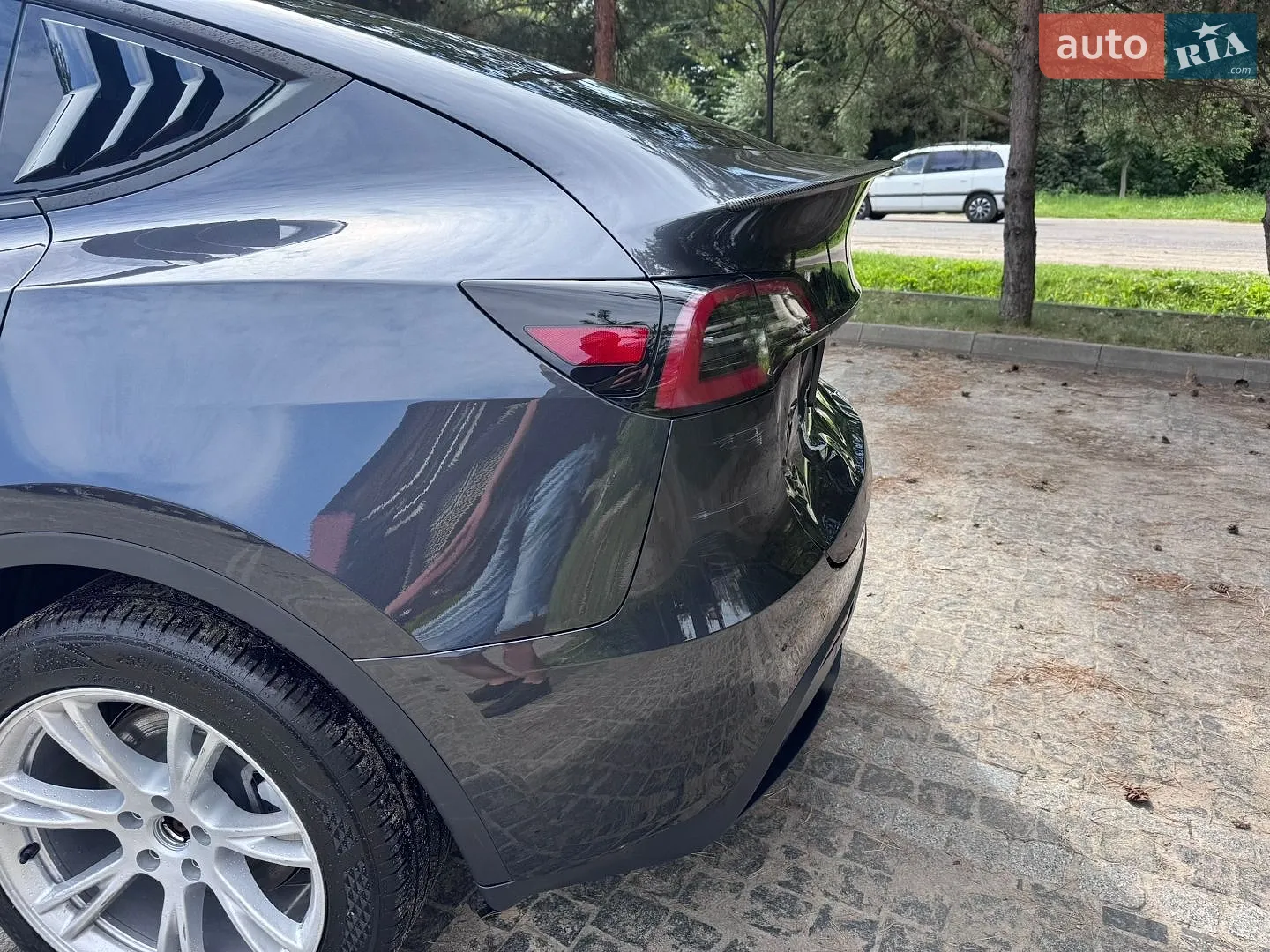 2024 Tesla Model Y - мініатюра 13