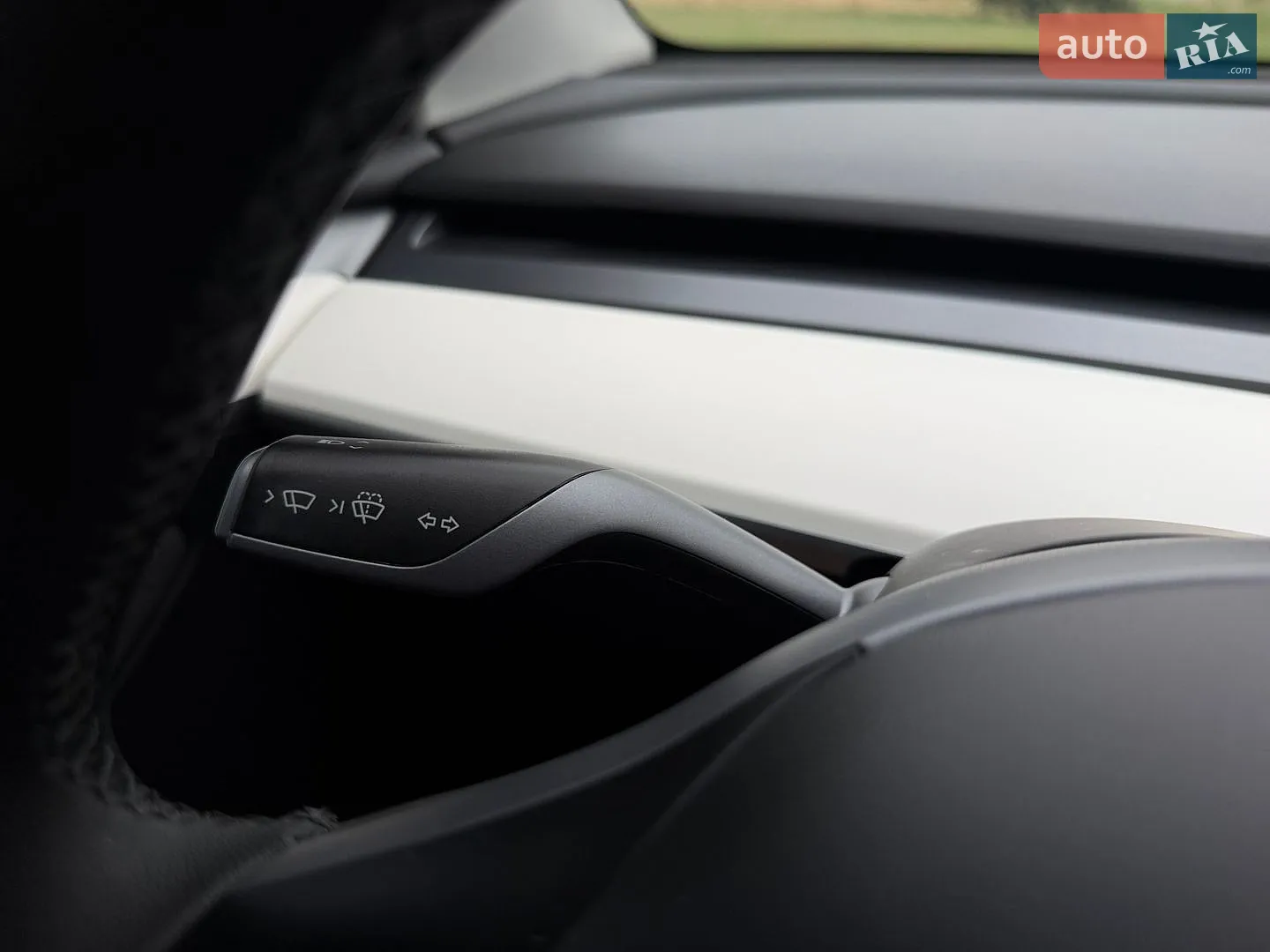 2022 Tesla Model Y - мініатюра 38