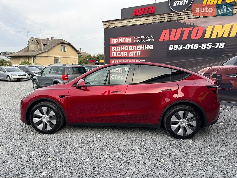 Позашляховик / Кросовер Tesla Model Y 2024 в Стрию