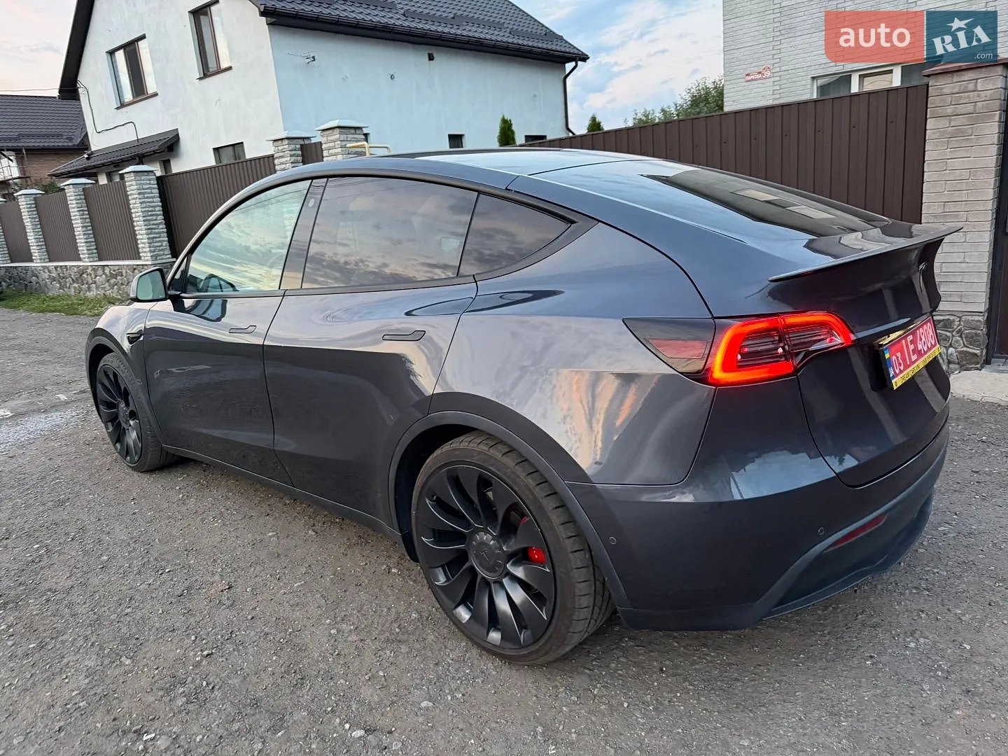 2022 Tesla Model Y - мініатюра 11