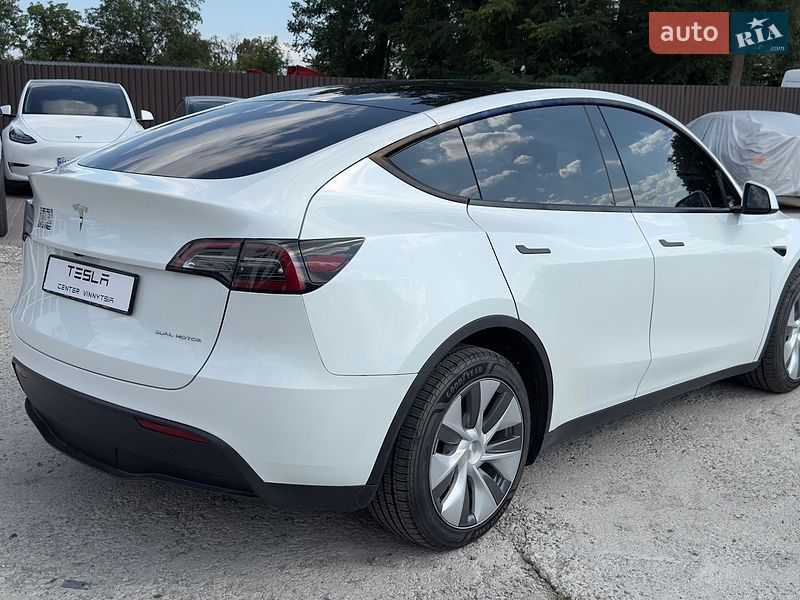Позашляховик / Кросовер Tesla Model Y 2023 в Вінниці фото 5 Позашляховик / Кросовер Tesla Model Y 2023 в Вінниці
