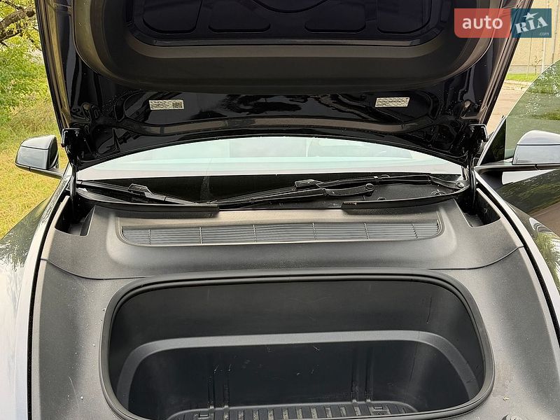 Позашляховик / Кросовер Tesla Model Y 2025 в Бориславі фото 21 Позашляховик / Кросовер Tesla Model Y 2025 в Бориславі