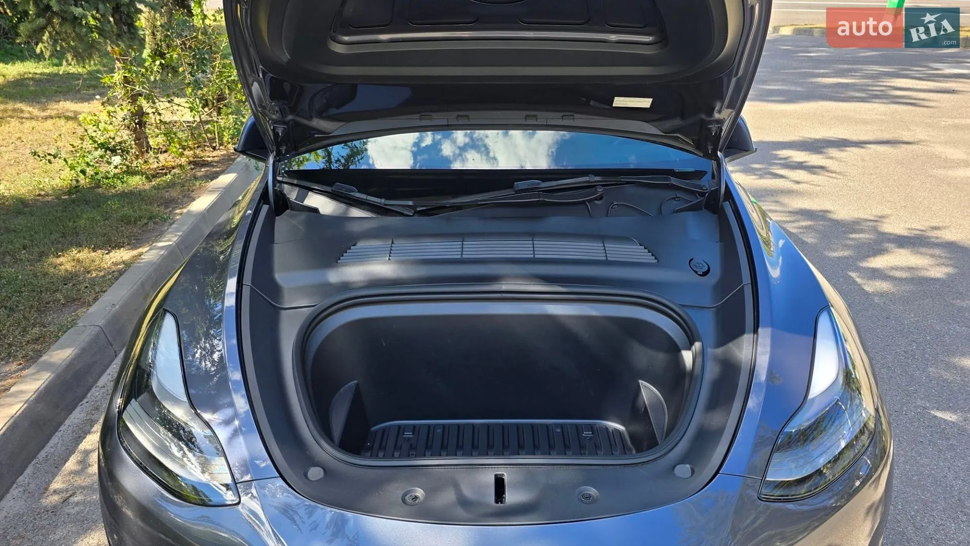 2023 Tesla Model Y - мініатюра 28