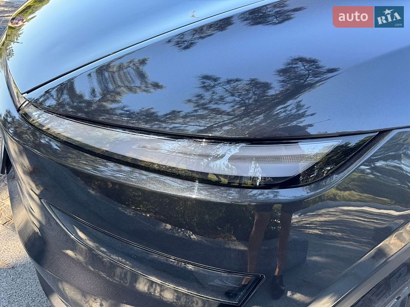 Позашляховик / Кросовер Tesla Model Y 2025 в Дніпрі