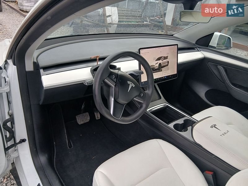 Позашляховик / Кросовер Tesla Model Y 2023 в Городку фото 11 Позашляховик / Кросовер Tesla Model Y 2023 в Городку